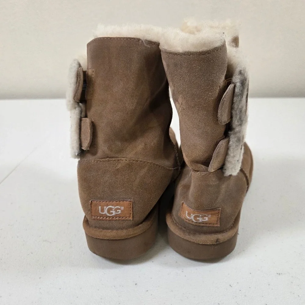 UGG Bailey Buckle Chestnut Brown Suede Shearling Mid Calf Boots 1104 Womens 6